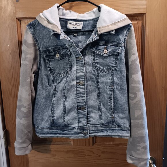 WallFlower Dreamer Denim Jackets Juniors (Standard And Plus